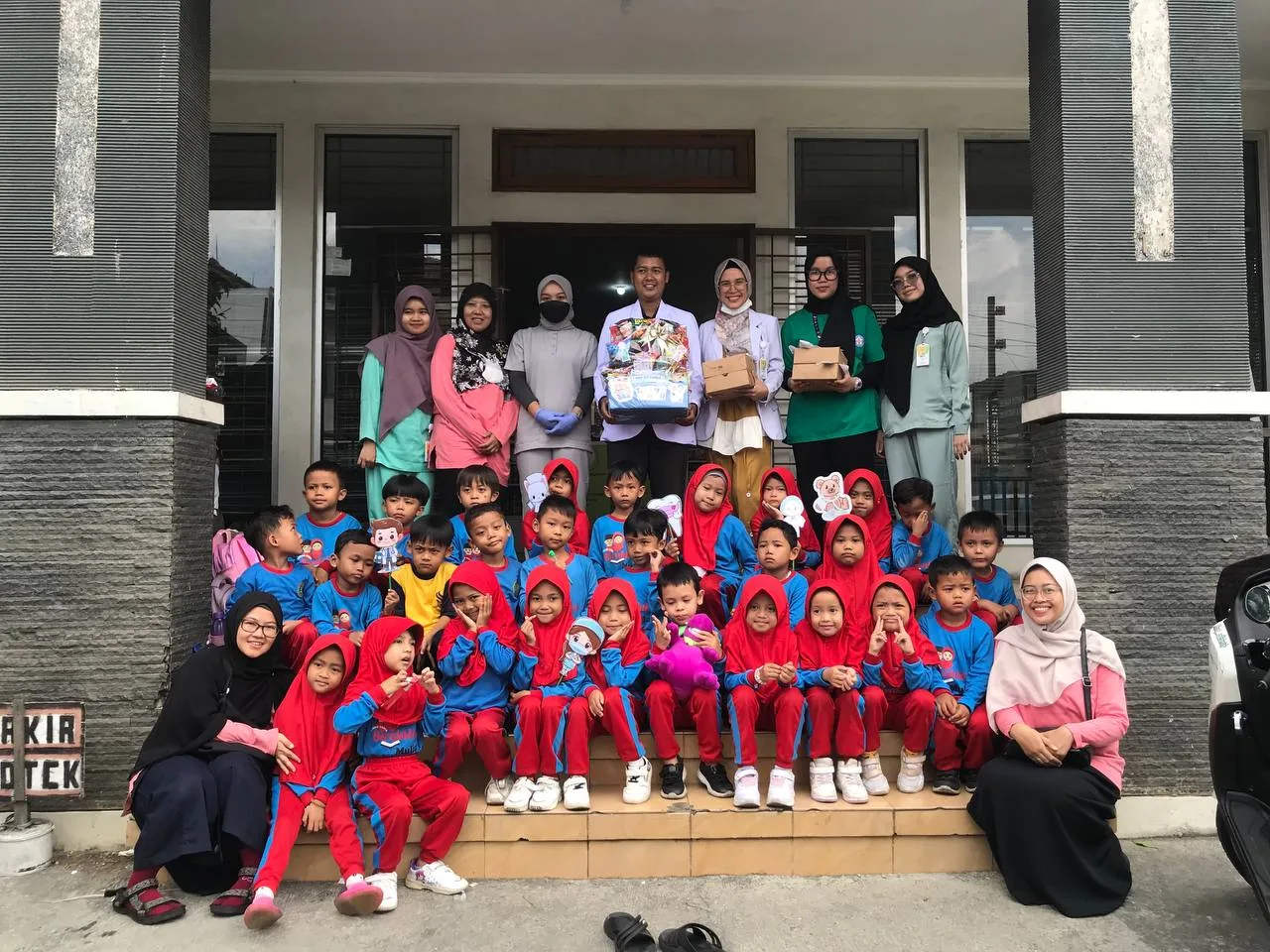 Kunjungan edukasi kesehatan ke sekolah